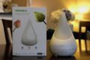 VOCOlinc FlowerBud - розумна лампа і зволожувач повітря