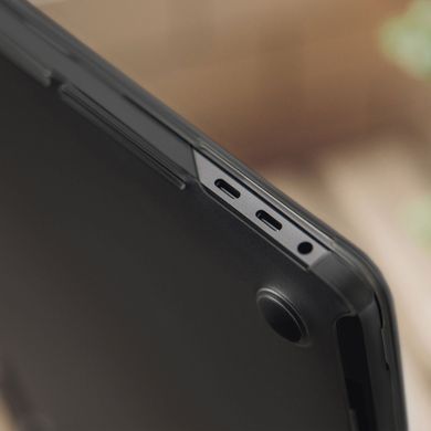 Накладка Moshi Ultra Slim Case iGlaze Stealth Clear for MacBook Pro 16" (99MO124901), ціна | Фото