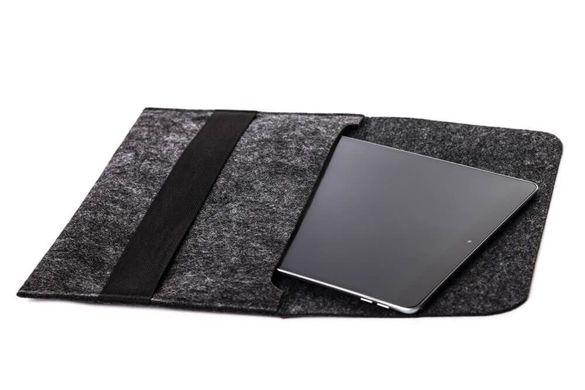 Світлий фетровий чохол-конверт для iPad 9.7 / 10.5 горизонтальний, ціна | Фото