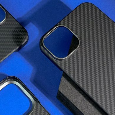 Чехол WAVE Premium Carbon Slim with MagSafe iPhone 15 - Black