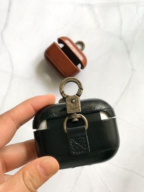 Шкіряний чохол з карабіном для AirPods Pro iCarer Vintage Leather Case With The Metal Hook - Red (IAP046), ціна | Фото