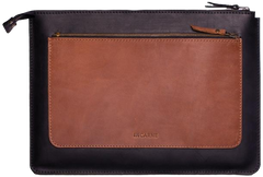 Кожаный чехол ручной работы INCARNE MOCCO для MacBook Air 15 (2023) - Черный (карман коньяк)