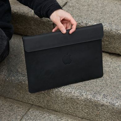 Кожаный чехол ручной работы INCARNE KLOUZ для MacBook Air 13 (2018-2020) / Pro 13 (2016-2020) - Чорний, цена | Фото