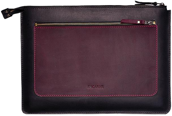 Кожаный чехол ручной работы INCARNE MOCCO для MacBook Air 15 (2023-2024) М2/М3 - Черный (карман бордо)