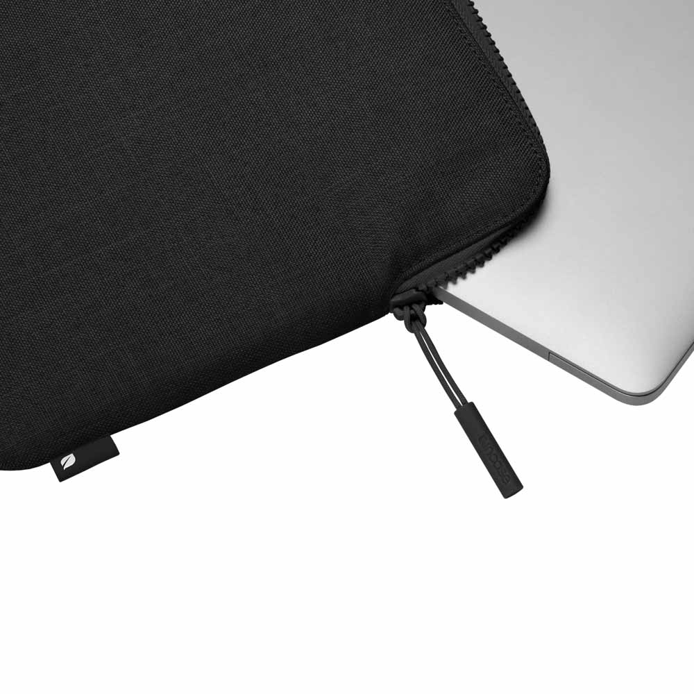 Папка Incase Slim Sleeve with Woolenex for MacBook Pro 13 (2016-2019) / Air 13 (2018-2019) - Graphite (INMB100605-GFT)